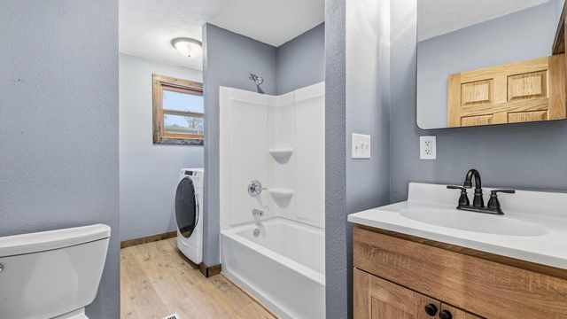 480 W Cedar Street, Platteville, WI 53808