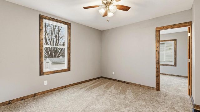 480 W Cedar Street, Platteville, WI 53808