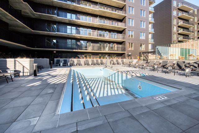 411 W Chicago Avenue C514, Chicago, IL 60654