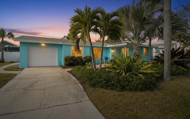 204 84TH STREET, Holmes Beach, FL 34217