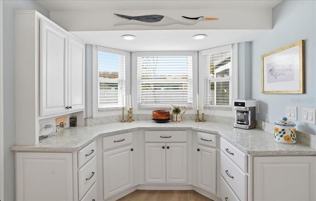 204 84TH STREET, Holmes Beach, FL 34217