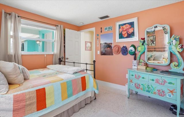 204 84TH STREET, Holmes Beach, FL 34217