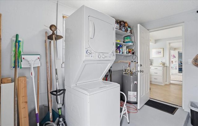 204 84TH STREET, Holmes Beach, FL 34217