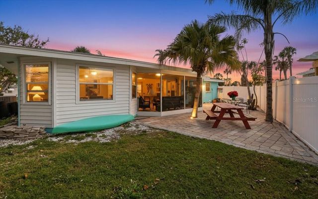204 84TH STREET, Holmes Beach, FL 34217