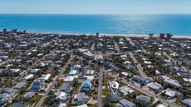 204 84TH STREET, Holmes Beach, FL 34217