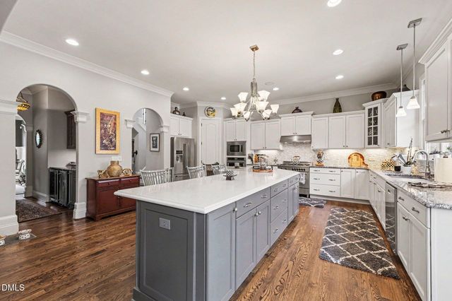 2504 Shadow Hills Court, Raleigh, NC 27612
