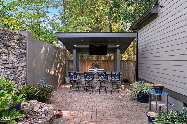 2504 Shadow Hills Court, Raleigh, NC 27612