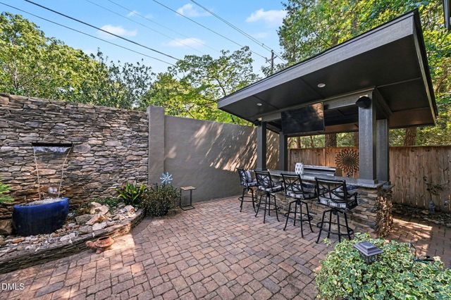 2504 Shadow Hills Court, Raleigh, NC 27612