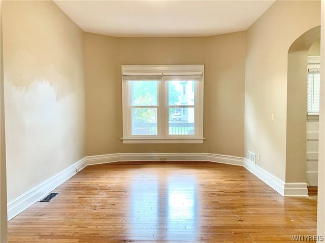 514 Massachusetts Avenue Lower, Buffalo, NY 14213