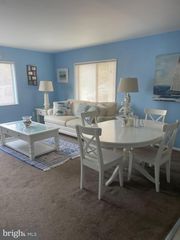 721 142ND ST #114, Ocean City, MD 21842