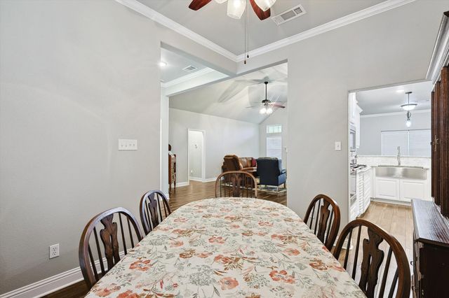 109 Cruise Town Drive, Boyd, TX 76082