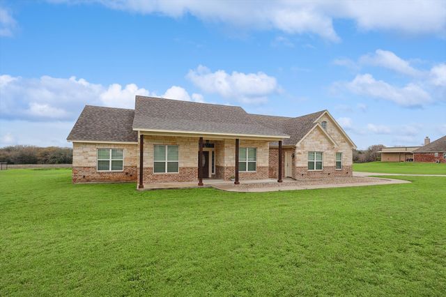 109 Cruise Town Drive, Boyd, TX 76082