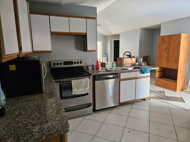 1821 17TH STREET, St Cloud, FL 34769
