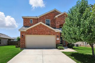 8808 Deadwood Lane, Aubrey, TX 76227