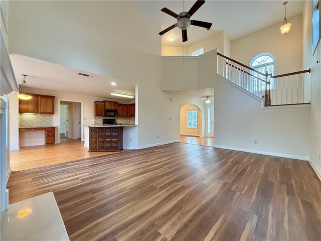 6205 Mulberry Park Drive, Braselton, GA 30517