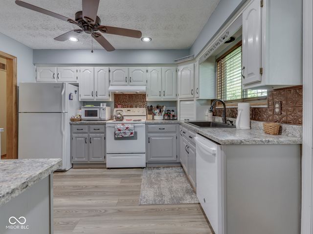 3260 E 150 S, Franklin, IN 46131