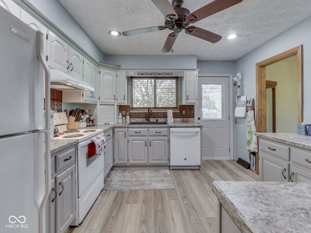 3260 E 150 S, Franklin, IN 46131
