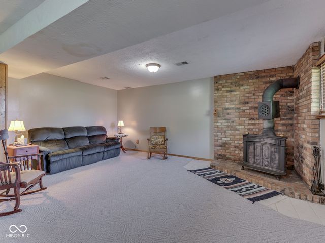 3260 E 150 S, Franklin, IN 46131