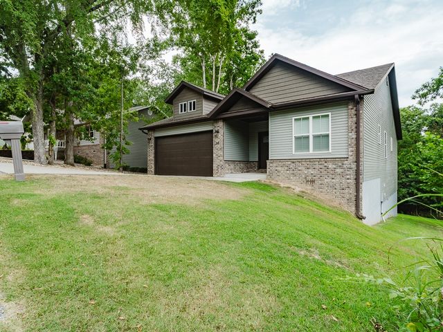 68 Elizabeth Drive, Bella Vista, AR 72715