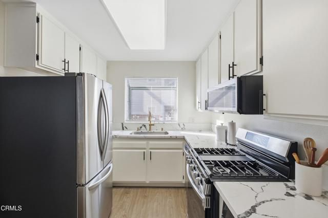 819 S B Street, Oxnard, CA 93030