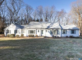 117 Crest Road, Middlebury, CT 06762