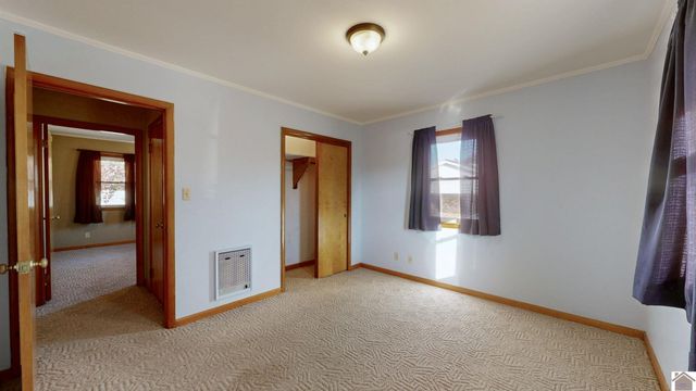 209 E 20th Street, Benton, KY 42025