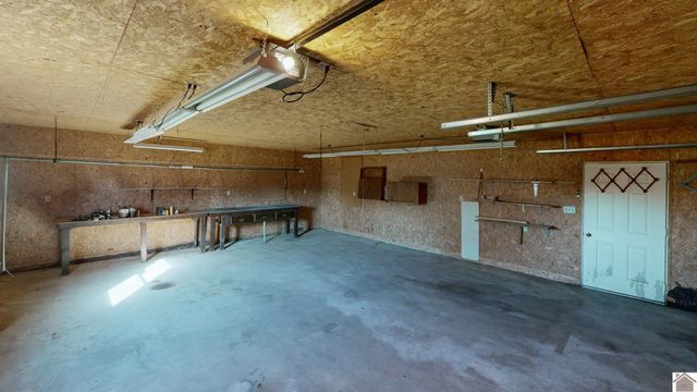 209 E 20th Street, Benton, KY 42025