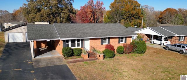 209 E 20th Street, Benton, KY 42025