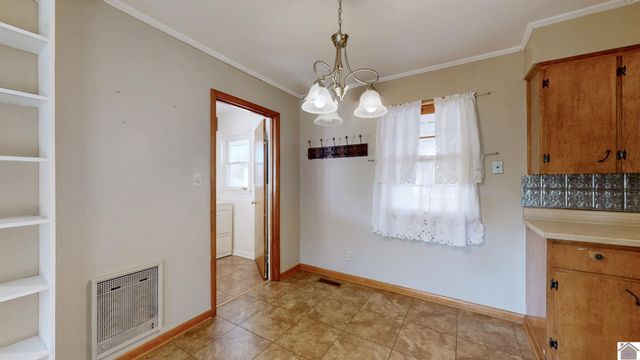 209 E 20th Street, Benton, KY 42025