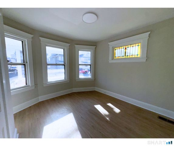 74 Garfield Avenue 1st floor, Bridgeport, CT 06606