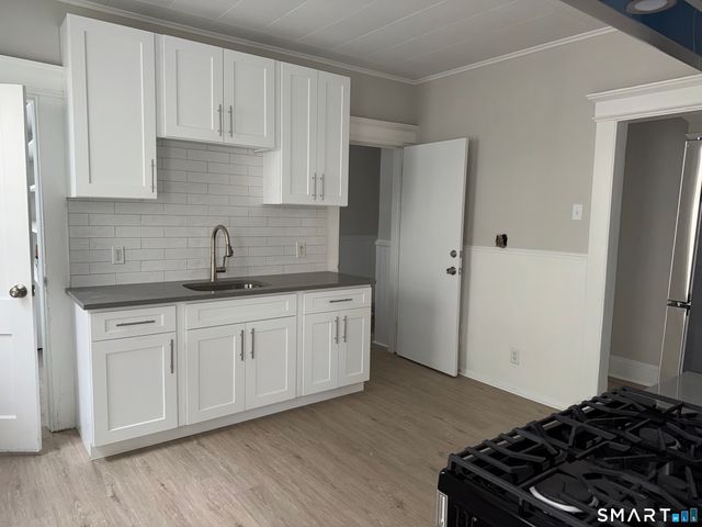 74 Garfield Avenue 1st floor, Bridgeport, CT 06606