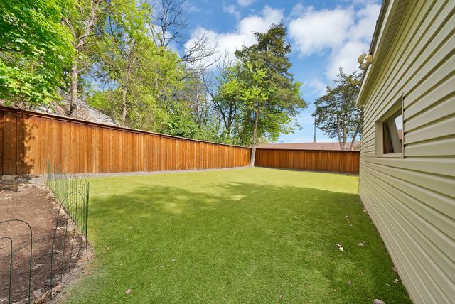 1118 Tenison Memorial Drive, Dallas, TX 75223