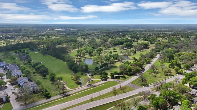 1118 Tenison Memorial Drive, Dallas, TX 75223