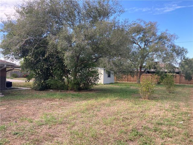 9634 Wilkins Dr, Corpus Christi, TX 78410