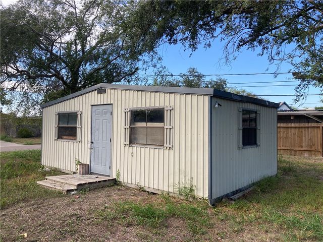 9634 Wilkins Dr, Corpus Christi, TX 78410