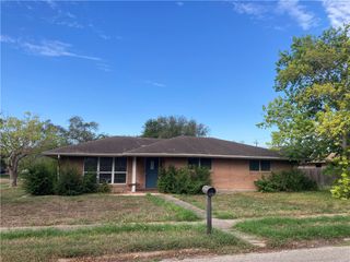 9634 Wilkins Dr, Corpus Christi, TX 78410