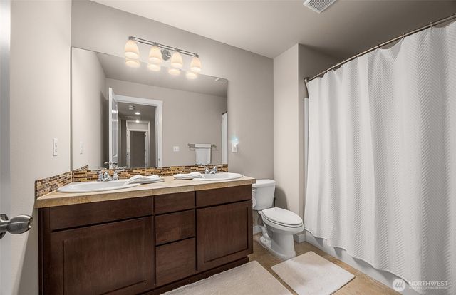 17905 8th Place W, Lynnwood, WA 98037