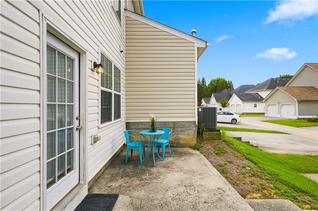 4721 Liberty Square Drive, Acworth, GA 30101