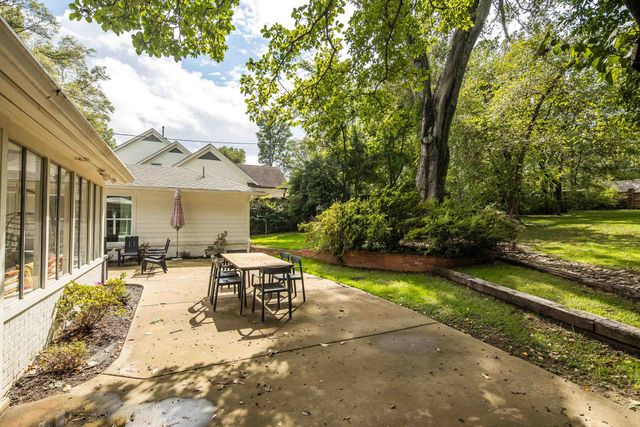 267 BARRY RD, Memphis, TN 38117