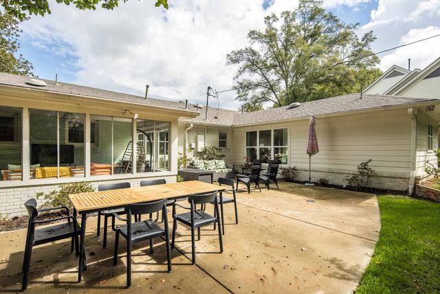 267 BARRY RD, Memphis, TN 38117