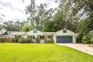267 BARRY RD, Memphis, TN 38117