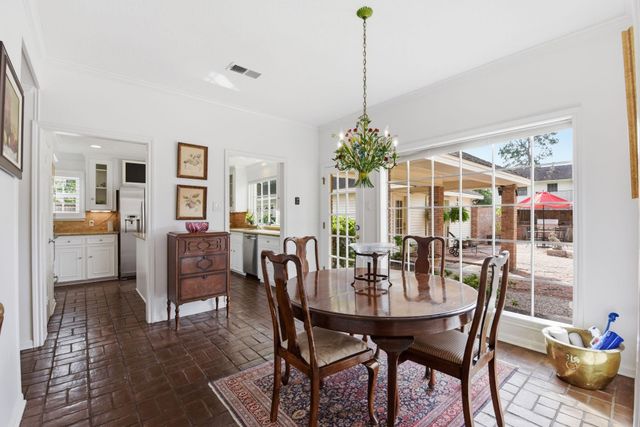 16310 Craighurst Drive, Houston, TX 77059