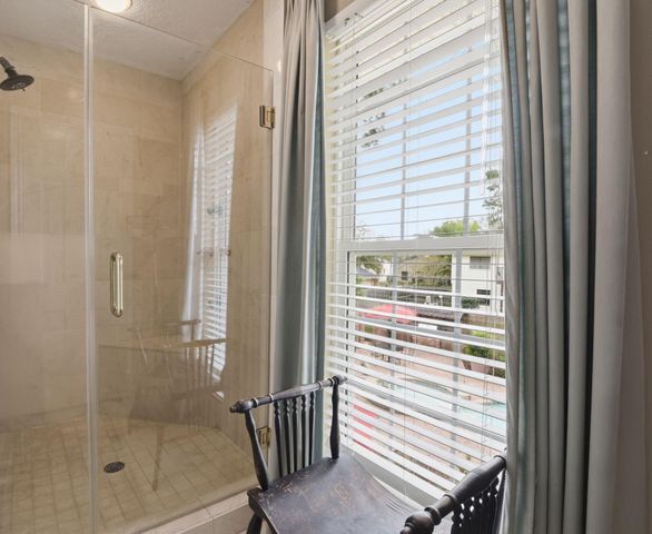 16310 Craighurst Drive, Houston, TX 77059