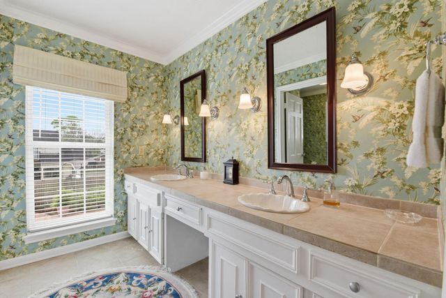 16310 Craighurst Drive, Houston, TX 77059