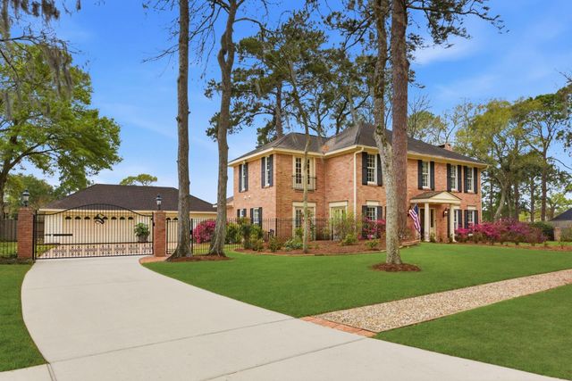 16310 Craighurst Drive, Houston, TX 77059