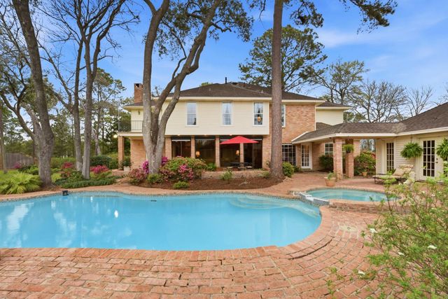 16310 Craighurst Drive, Houston, TX 77059