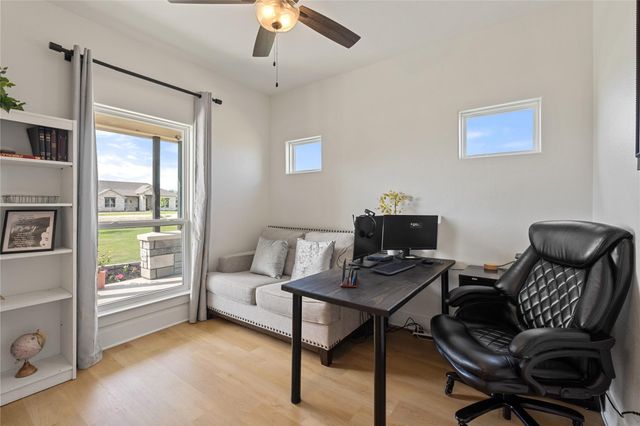 942 Inka RD, Salado, TX 76571