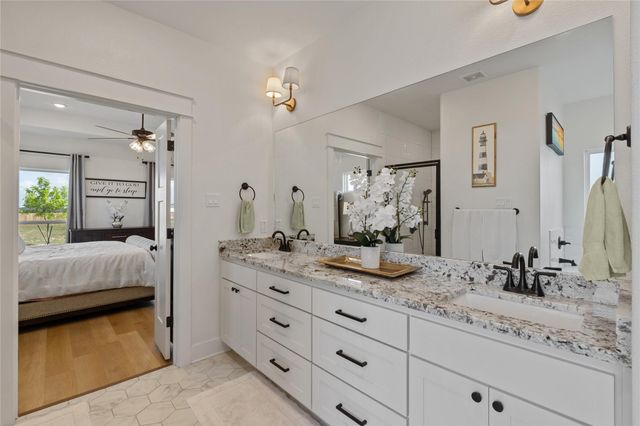 942 Inka RD, Salado, TX 76571