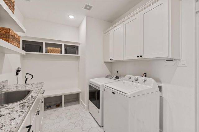 942 Inka RD, Salado, TX 76571