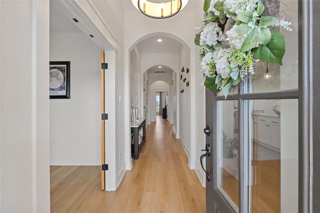 942 Inka RD, Salado, TX 76571